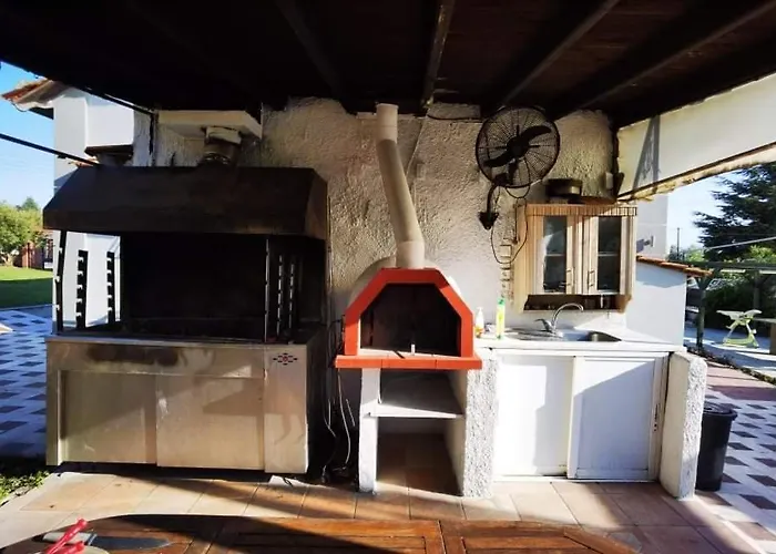 Rural Private Pool, Bbq, Court ,20' Airport Villa *