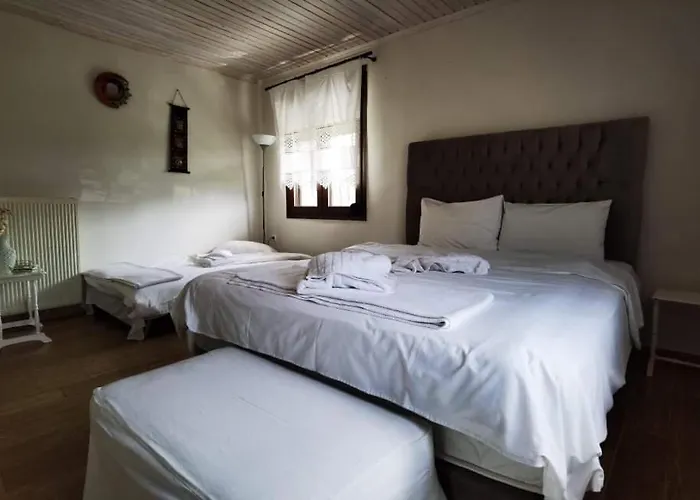 Rural Private Pool, Bbq, Court ,20' Airport Villa *