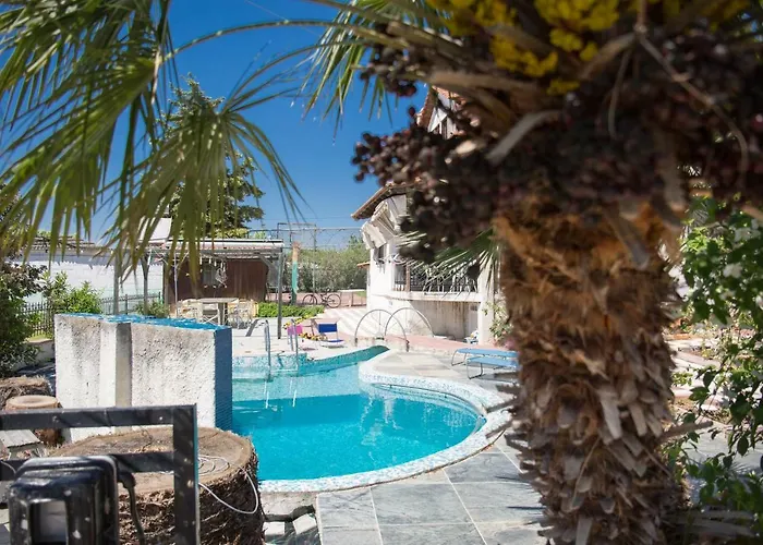 Rural Private Pool, Bbq, Court ,20' Airport Nea Kallikrateia