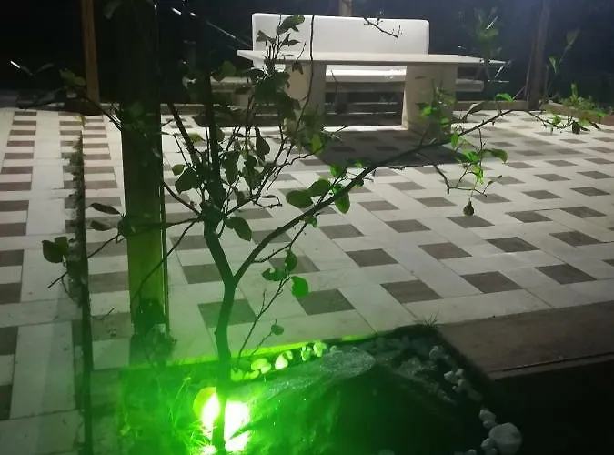 Rural Private Pool, Bbq, Court ,20' Airport Nea Kallikrateia