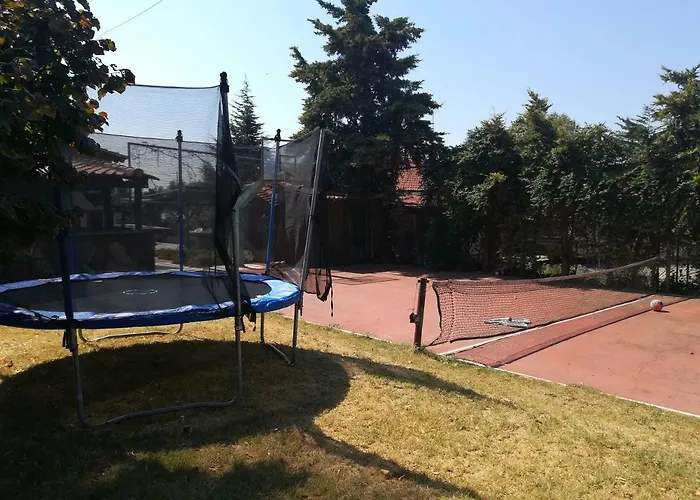 Rural Private Pool, Bbq, Court ,20' Airport Villa *
