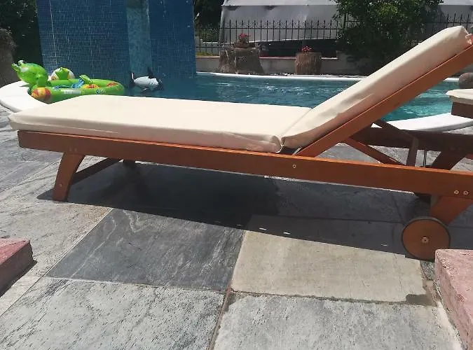 Villa Rural Private Pool, Bbq, Court ,20' Airport *