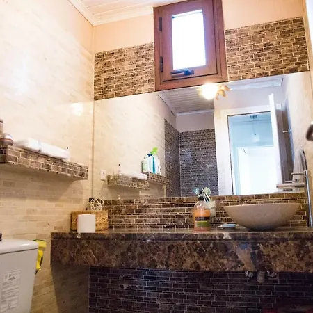 Villa Rural Private Pool, Bbq, Court ,20' Airport *