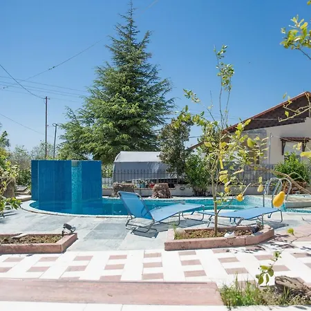 Villa Rural Private Pool, Bbq, Court ,20' Airport *